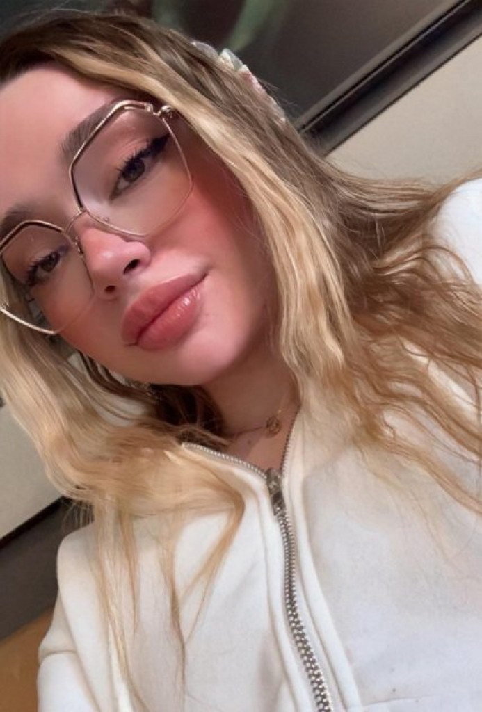 Profile picture 1