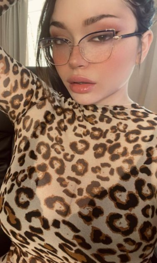 Profile picture 4